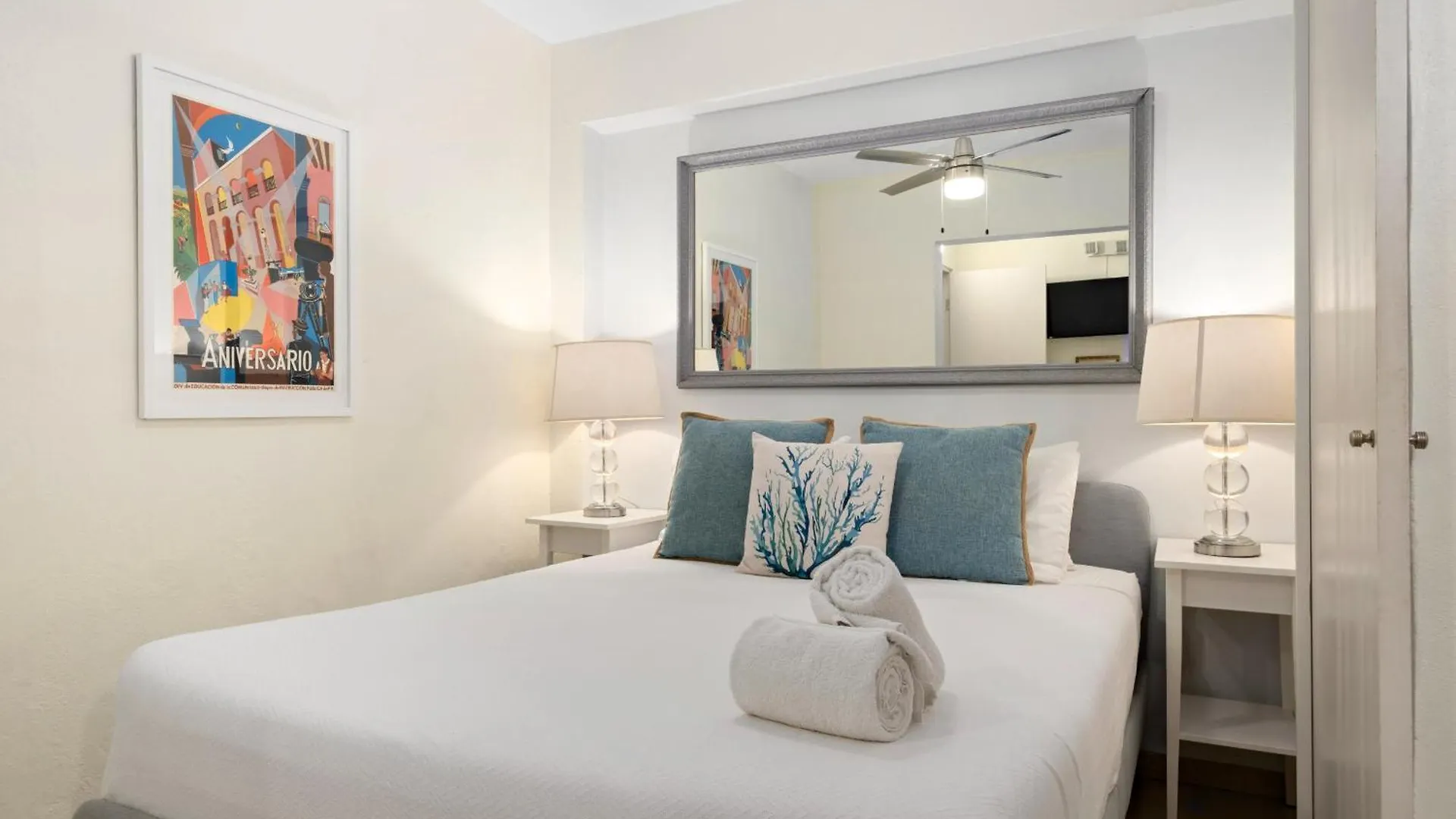 Prime Location At Condado Beach 1Br 1Ba - Apt 8 San Juan 0*,  Puerto Rico